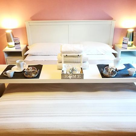 Antica Aria Di Roma B&B 외부 사진